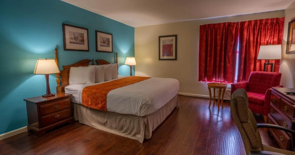 Budget-Friendly Stays: Best Cheap Hotels Near Knott's Berry Farm
